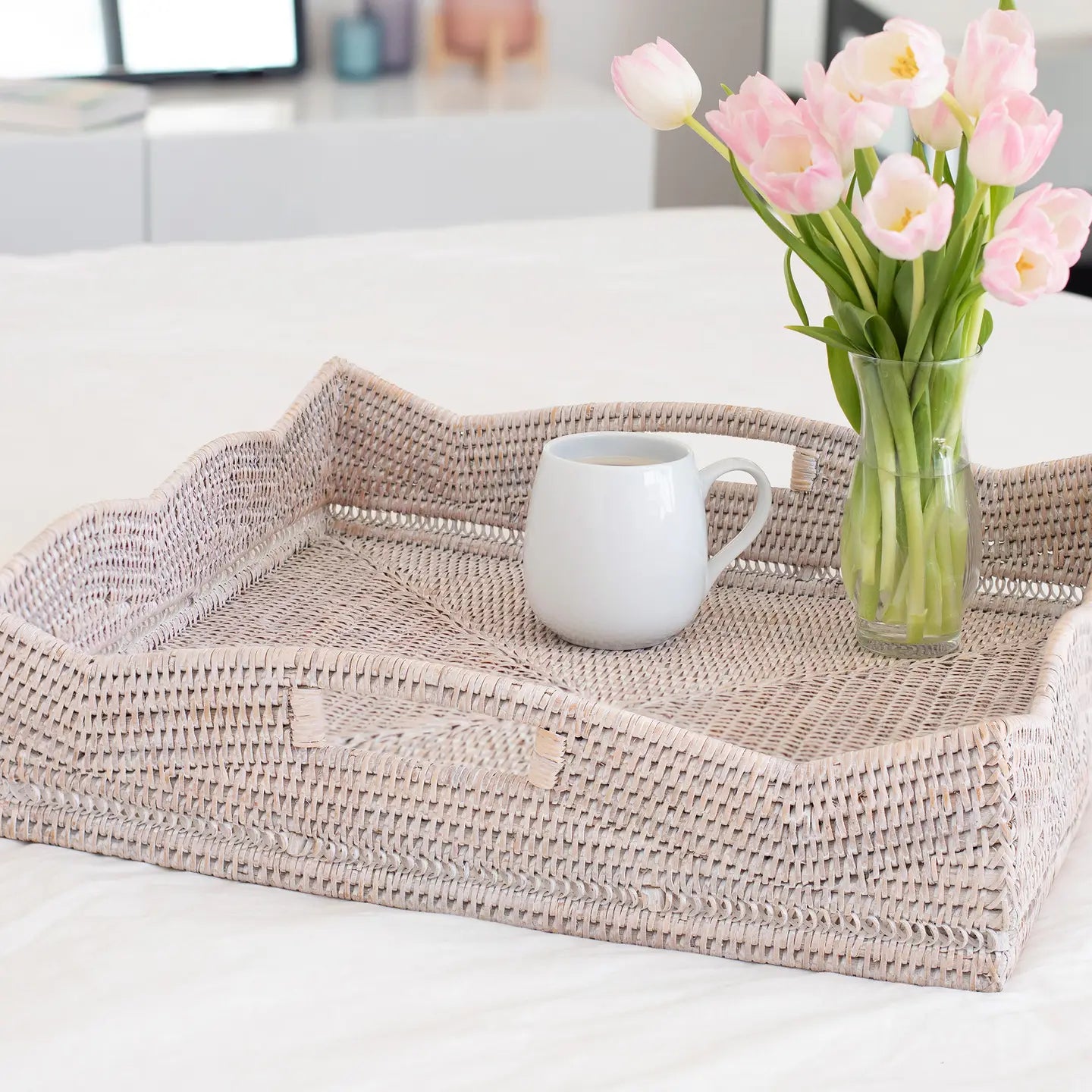 Scallop Rattan Square Tray