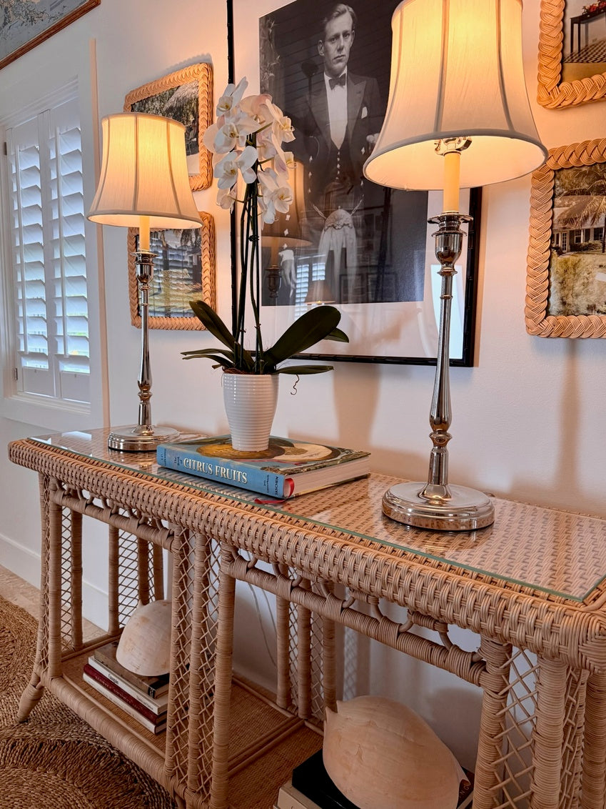 The Hope Town Console by Amanda Lindroth